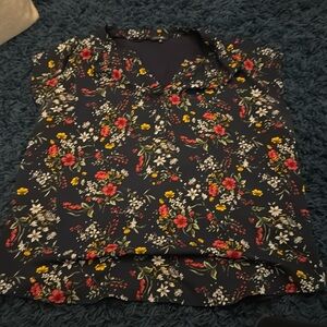 Papermoon Short Sleeve mixed material blouse. Size 2XL